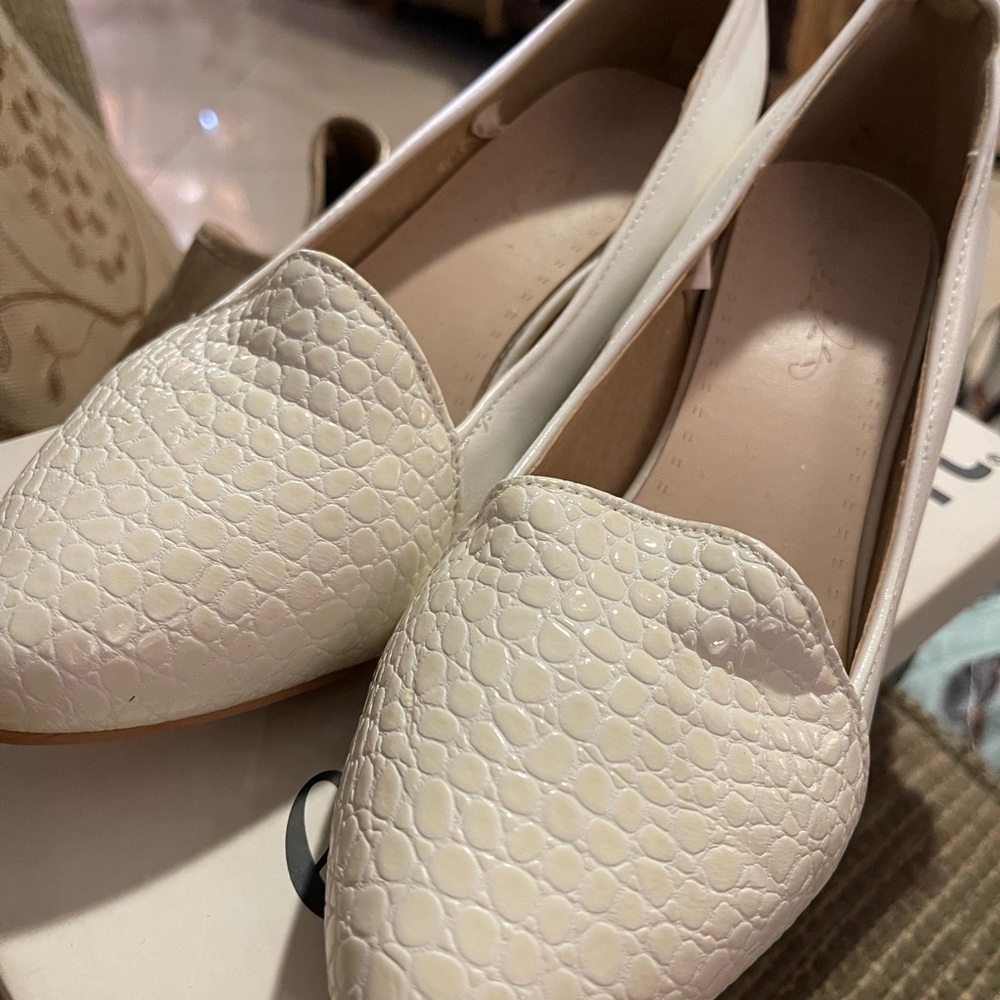 Elegant White Women's Loafers